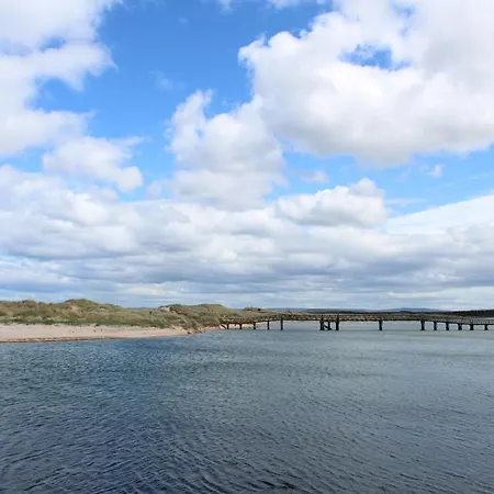 Beachfront Panoramic Seaview Free Wifi & Parking Lossiemouth Exterior photo