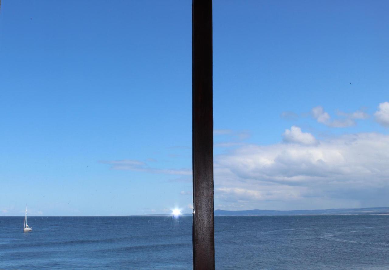 Ferienhaus Beachfront Panoramic Seaview Free Wifi & Parking *